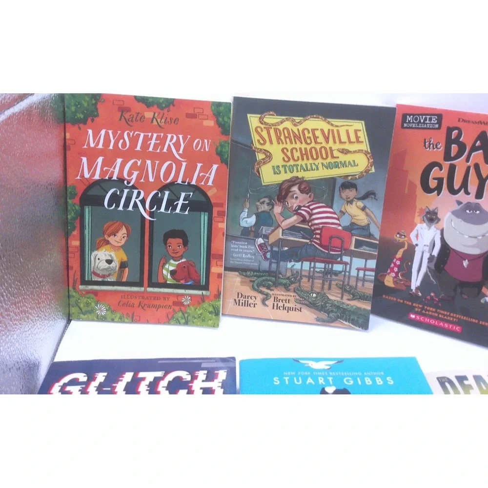 LOT OF 6 PAPERBACK BOOKS FOR READERS FROM 4-8TH GRADE
